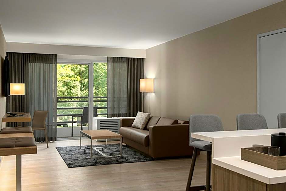 AC Hotel by Marriott Portland Lake Oswego