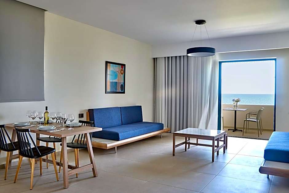 Silver Beach Hotel & Apartments