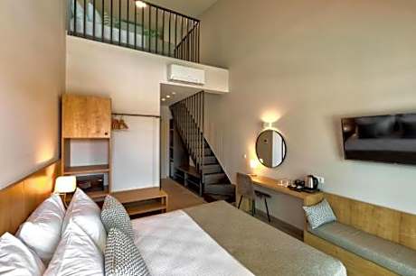 Superior Family Room