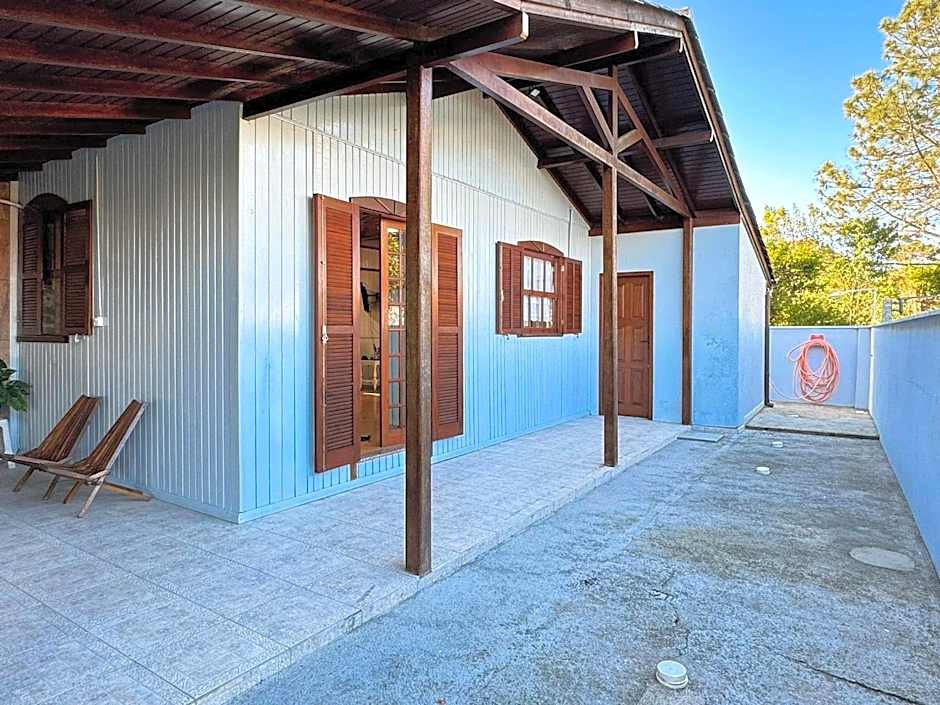 Casa Aconchegante na Lagoa de Ibiraquera - IMB003