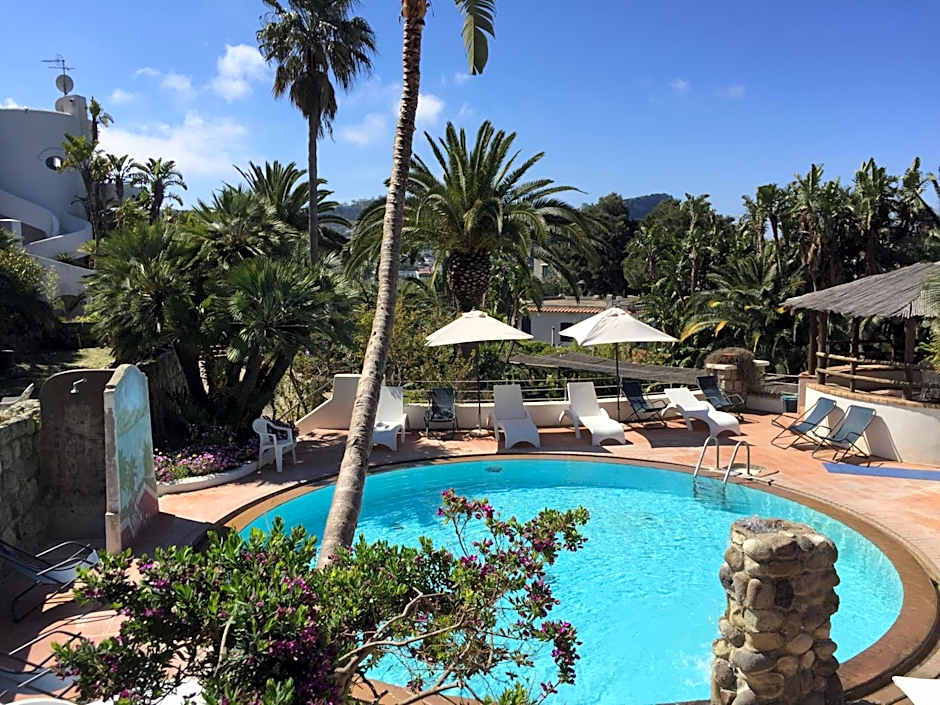 Paco Residence Apartments