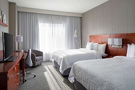 Standard Room with Two Double Beds