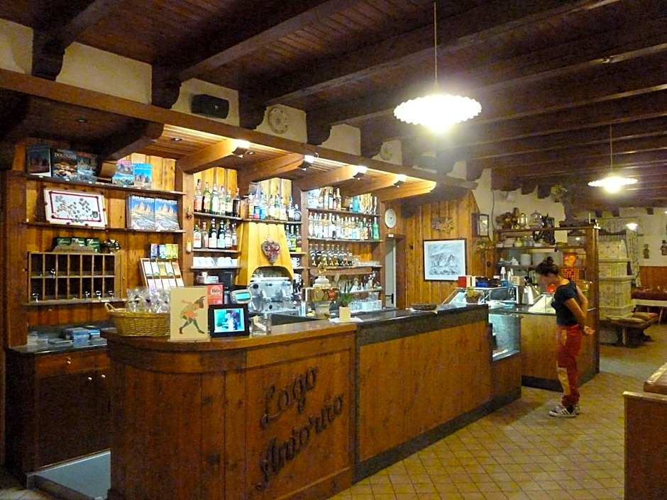 Albergo Chalet Lago Antorno