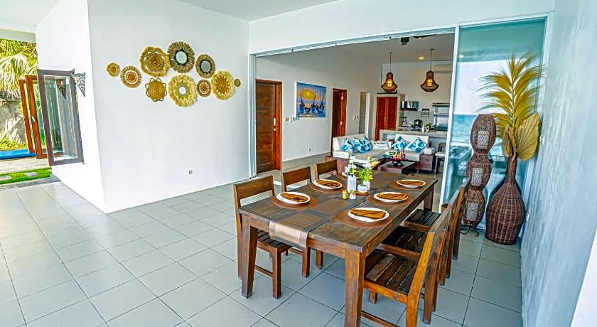 Air Sanih Beach Villa