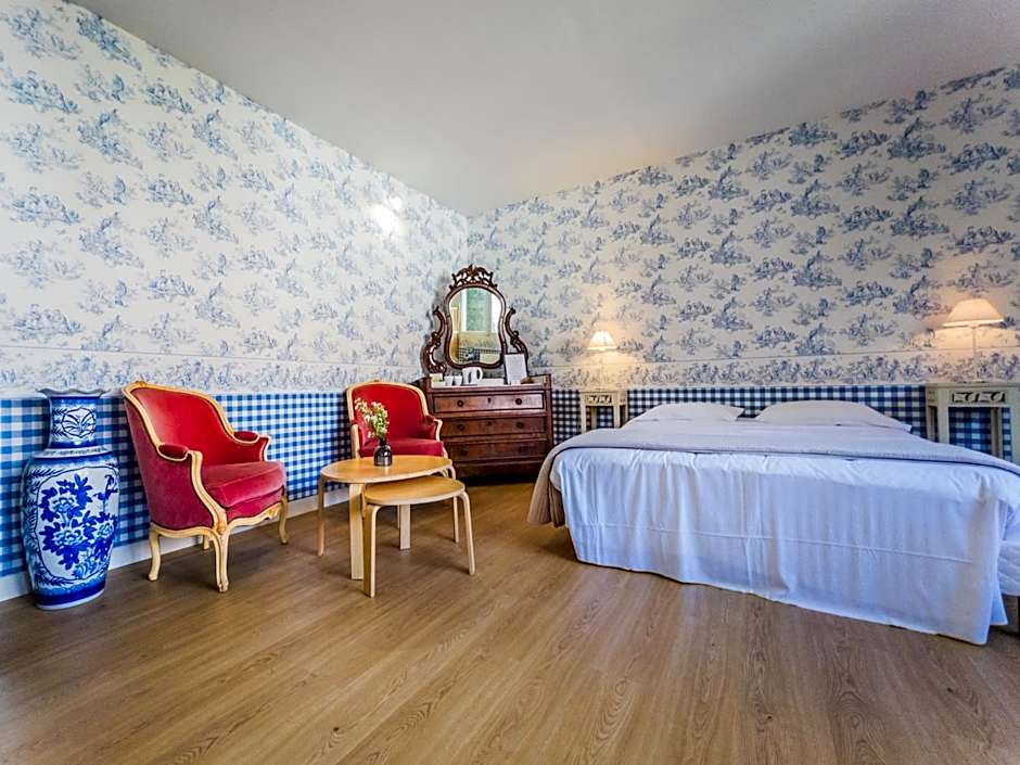 Hotel Joly