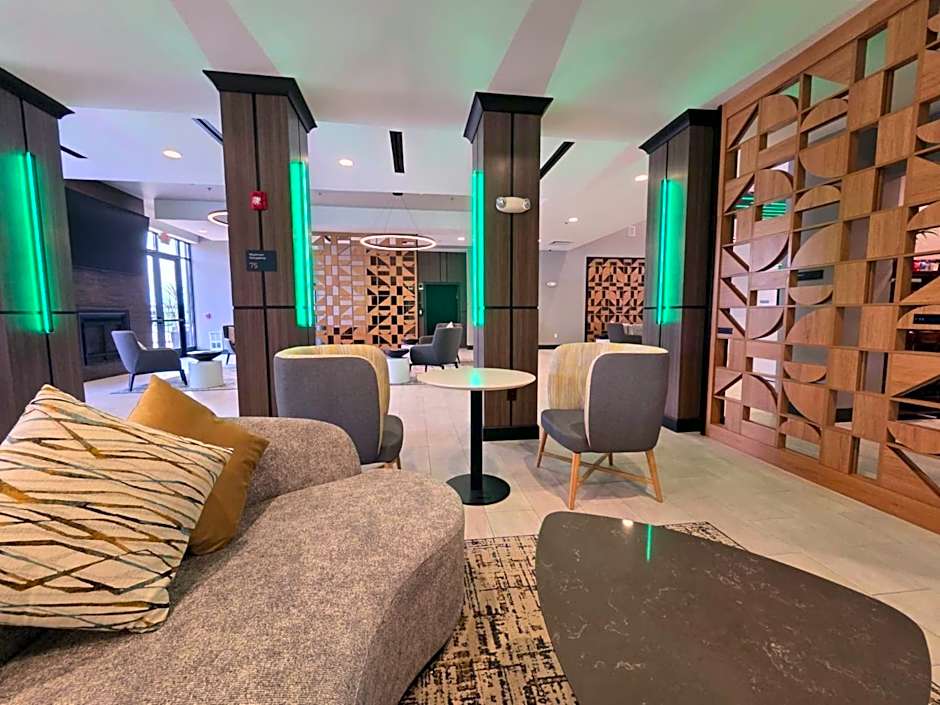 Holiday Inn Saint Louis-Fairview Heights By IHG