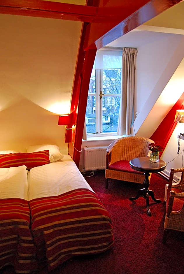 Amsterdam House Hotel