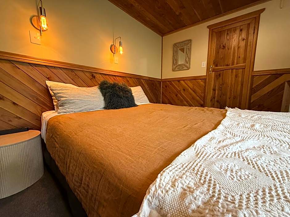 Te Anau Lakefront Backpackers