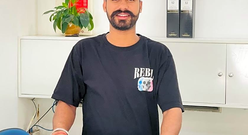 Noi Bai Ville Airport Hotel