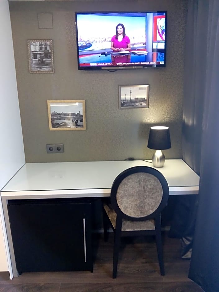 Moderno Hotel