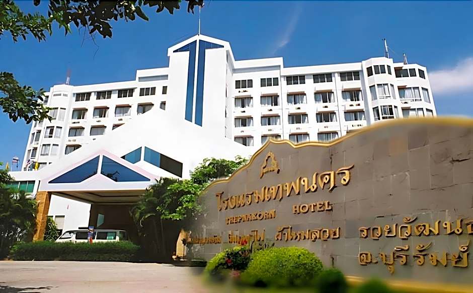 Thepnakorn Hotel