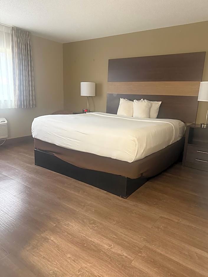 MainStay Suites Columbus near Fort Benning
