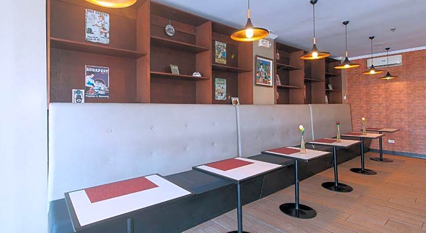 RedDoorz Plus near Bamboo Organ Las Piñas