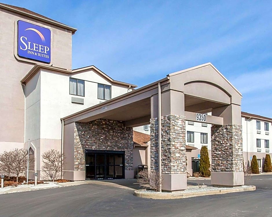 Sleep Inn & Suites Near I-90 and Ashtabula