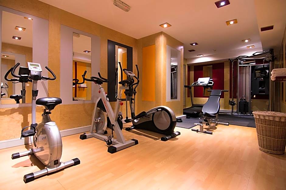 Best Western Plus Grand Hotel Victor Hugo