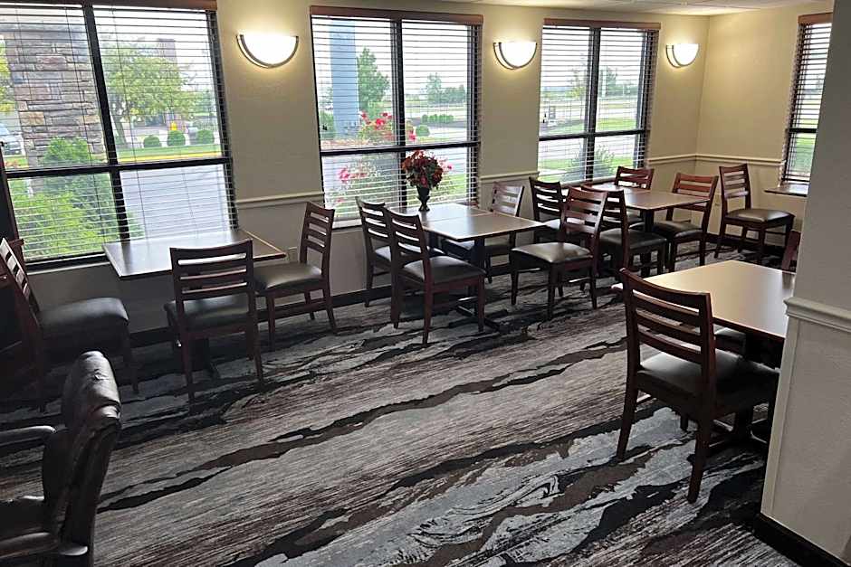 Baymont by Wyndham Monroe Ohio