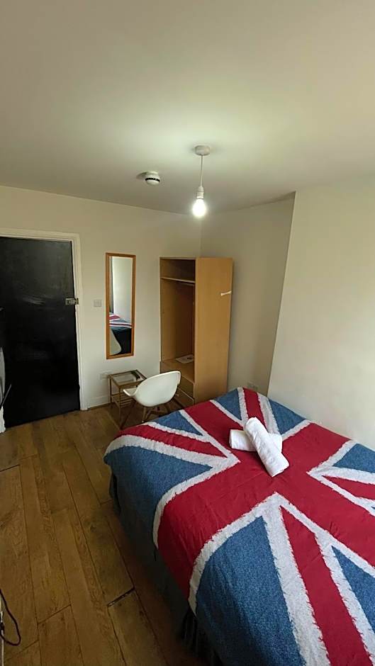 Saint James Backpackers