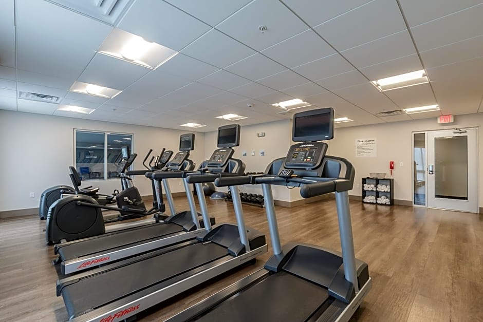 Holiday Inn Express and Suites- South Bend Casino By IHG