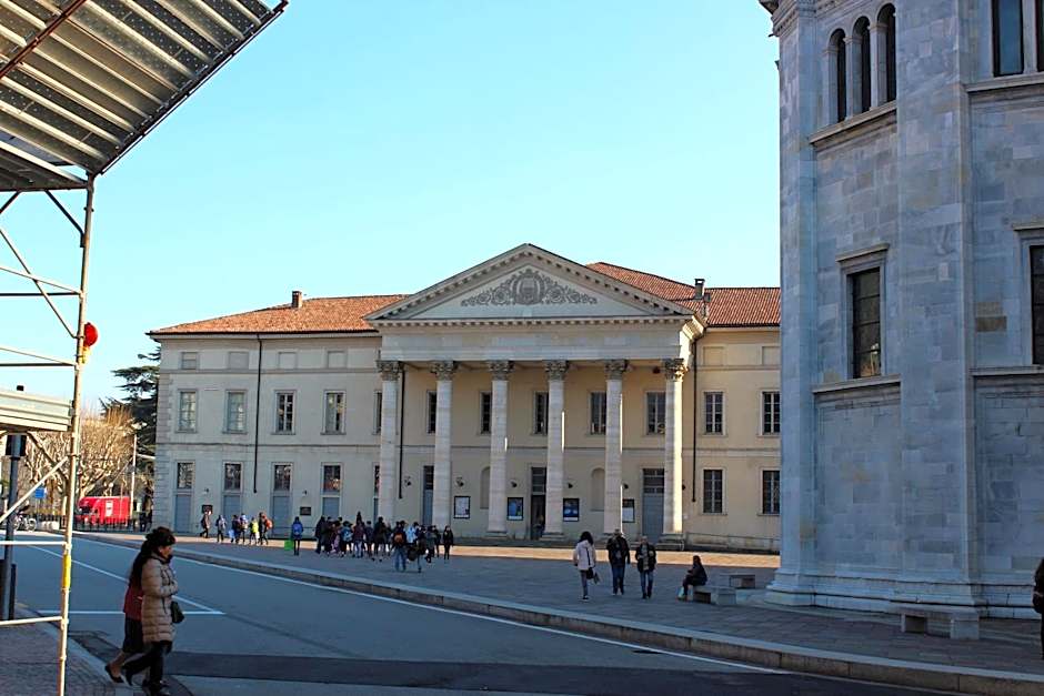 Le Stanze del Lago Apartments