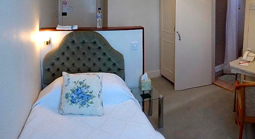 Chudleigh Hotel