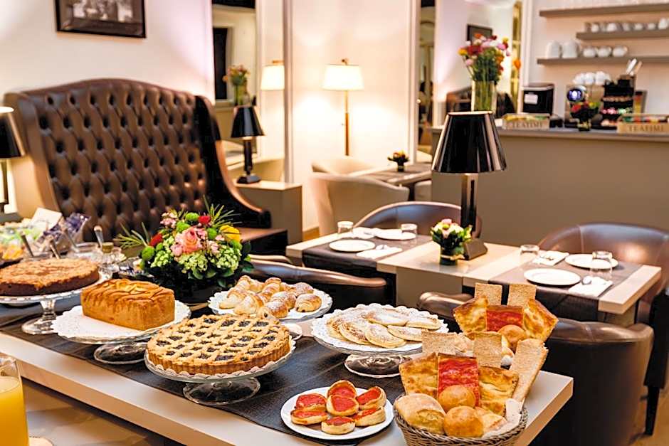 Piazza Farnese Luxury Suites
