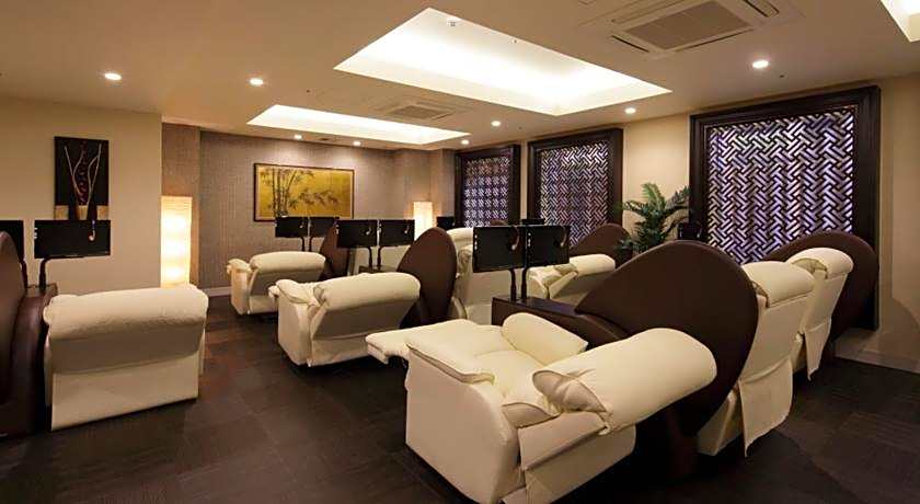 Centurion Hotel Grand Akasakamitsuke Station