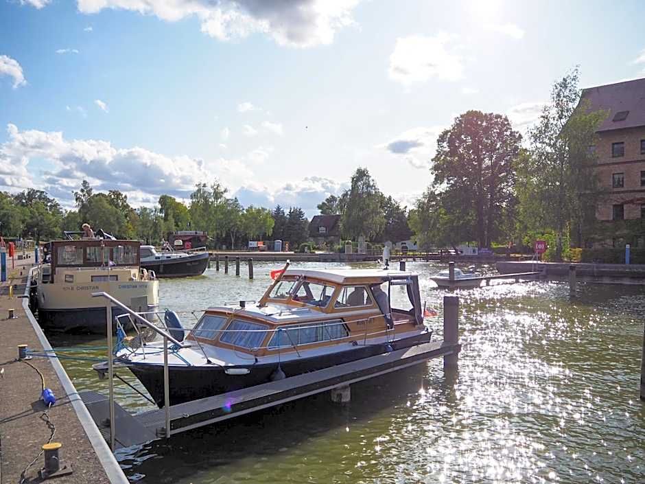 slube am Stadthafen Neustrelitz