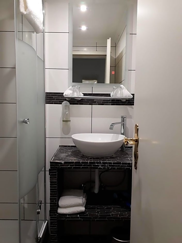 Hotel Restaurant Adria Kroatien