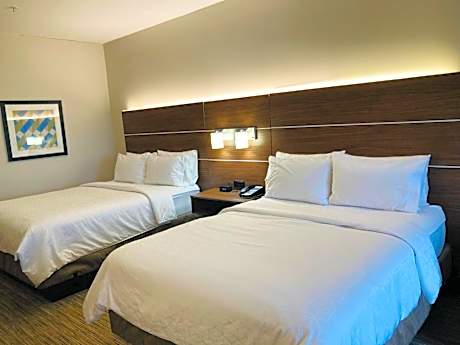 Queen Suite with Two Queen Beds and Sofa Bed