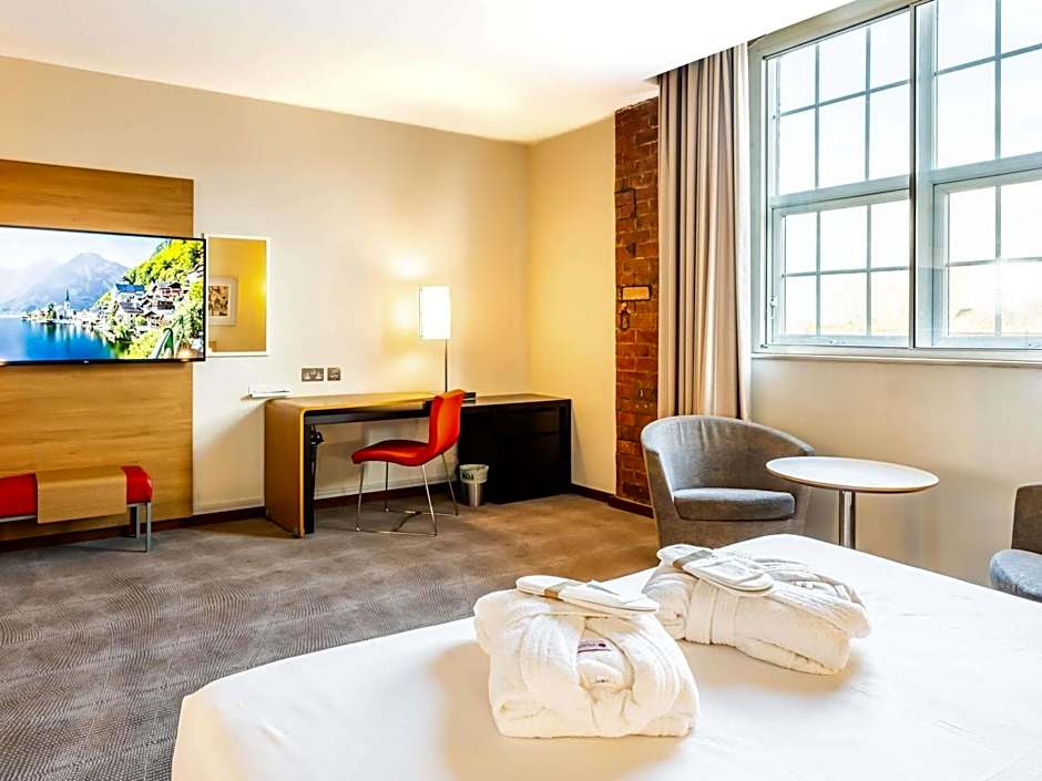 Novotel Cardiff Centre