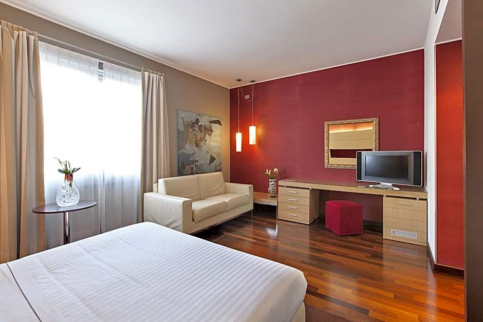 Inverigo Hotel