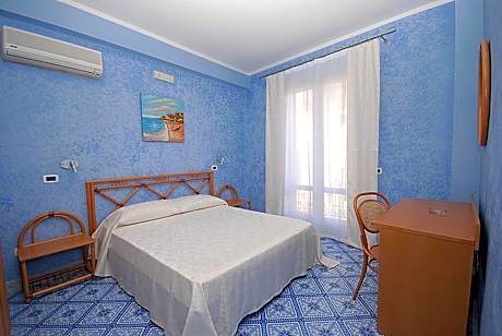 Superior Double Room with Balcony