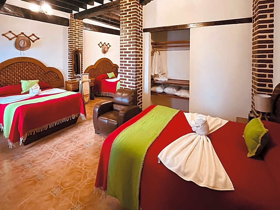 Hotel El Aguila, Villa del Carbón