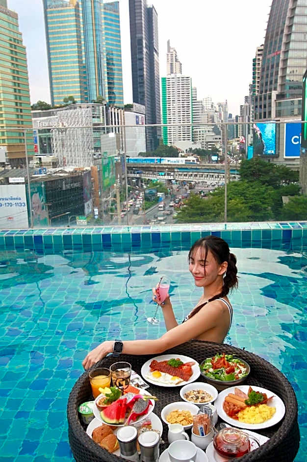 Hotel Clover Asoke Bangkok