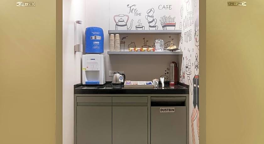 7 Apple Hotel Pimpri Pune