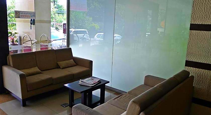 Baguio Burnham Suites Hotel