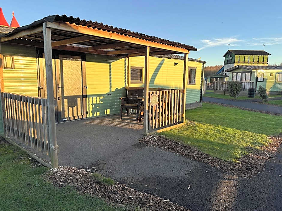 Gulliver's Valley, M1, JCT 31