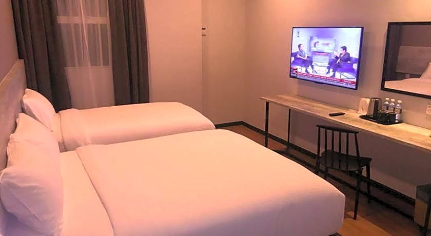 The Leverage Lite (Kuantan)