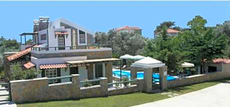 Elia Village by Irida Iris Group