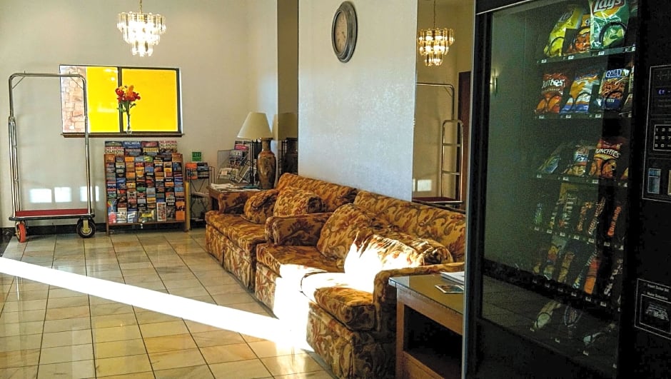 Oaktree Inn & Suites Oklahoma City – Oklahoma City, OK