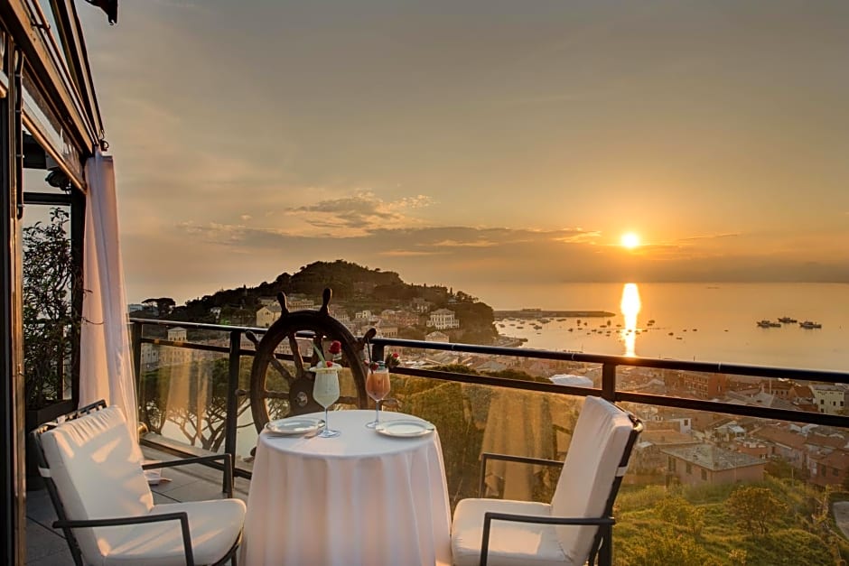 Hotel Vis a Vis