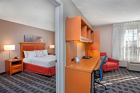 One-Bedroom Queen Suite with Sofa Bed