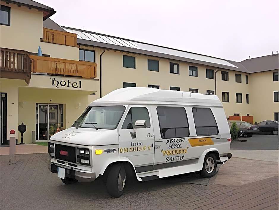 Airport-Hotel Fortuna
