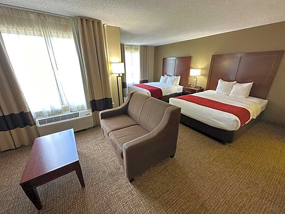 Photo 1 of 6 of Studio 2 Queen Beds Suite