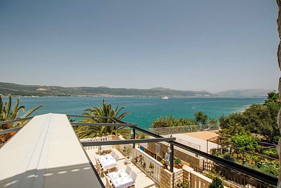 Hotel Vila Tina