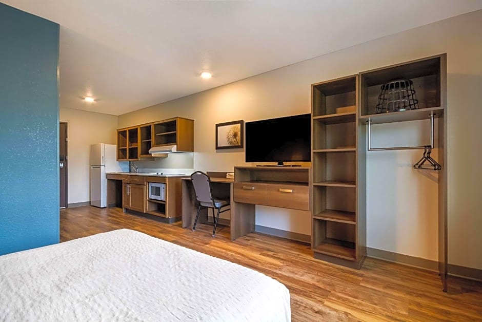 WoodSpring Suites Panama City Beach