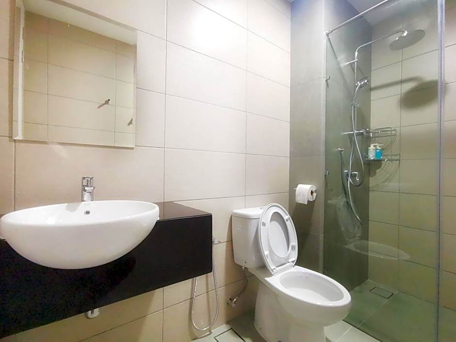 The Elysia Park Residence by Home Owner