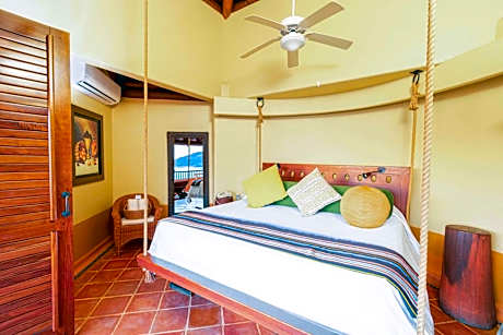 King Studio with Ocean View and Plunge Pool