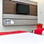 Reddoorz Plus near Makassar Town Square