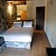Ataviros Hotel